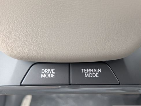 New 2026 Kia EV9 Wind AWD/4WD image 39