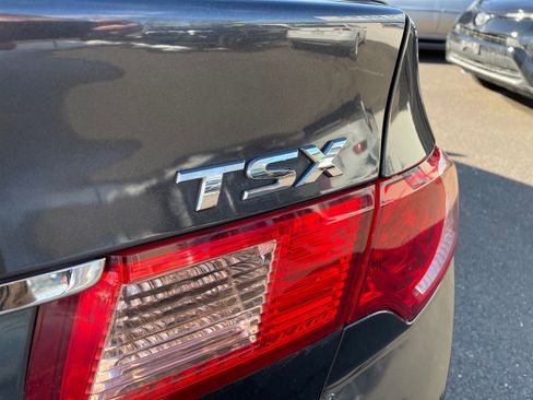 Used 2011 Acura TSX Sedan image 8