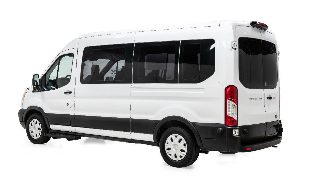 Used 2019 Ford Transit 350 XLT RWD image 4