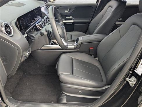 Used 2025 Mercedes-Benz GLA 250 image 15