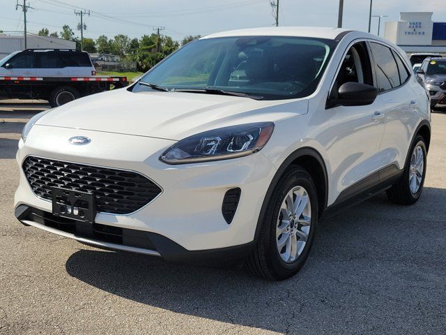 Certified 2022 Ford Escape SE w/ Convenience Package FWD image 3