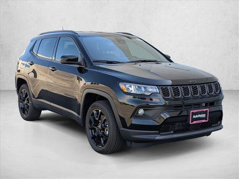 New 2026 Jeep Compass Latitude AWD/4WD image 6