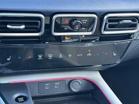 New 2026 Nissan Sentra SL w/ Floor Mat Package image 16