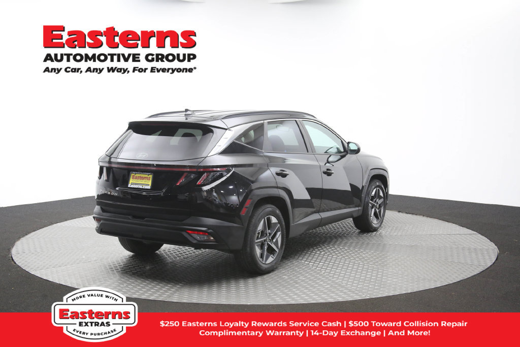 Used 2025 Hyundai Tucson SEL FWD image 40