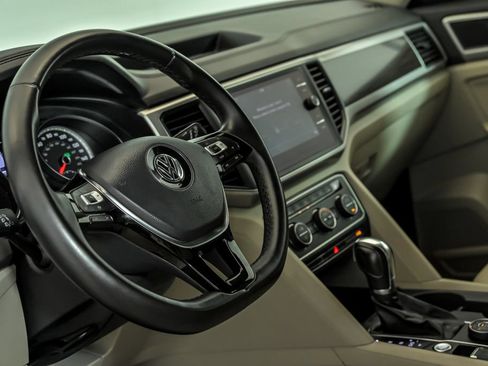 Used 2019 Volkswagen Atlas SE AWD/4WD image 15