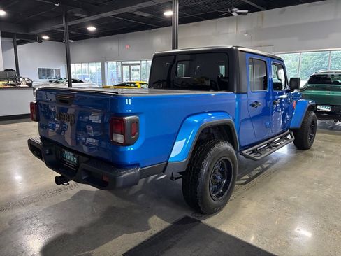 Used 2022 Jeep Gladiator Sport AWD/4WD image 5