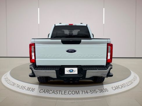 Used 2025 Ford F250 XLT w/ FX4 Off-Road Package AWD/4WD image 5