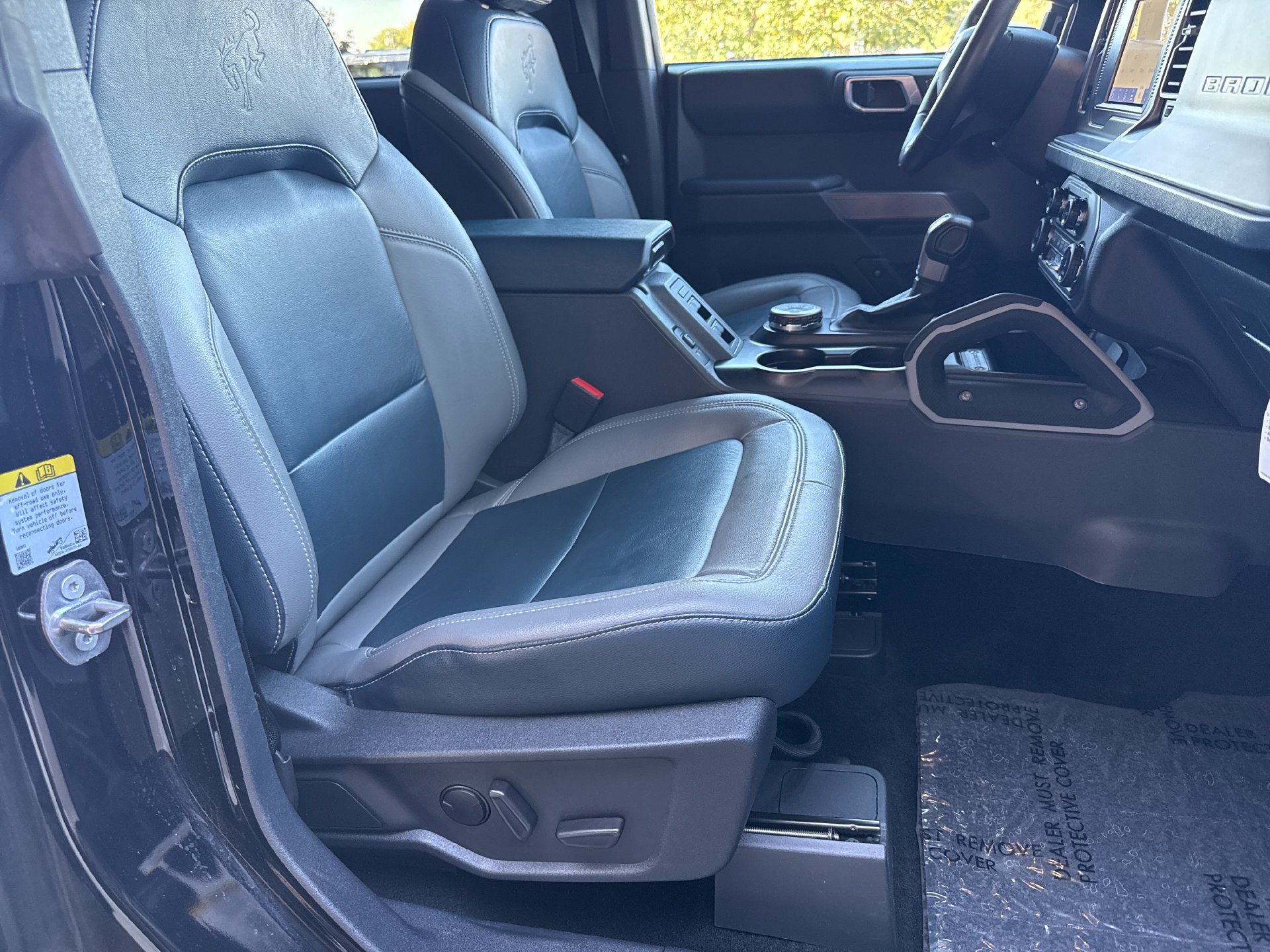 Used 2022 Ford Bronco Outer Banks AWD/4WD image 19