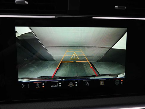 New 2026 GMC Sierra 2500 Denali w/ Denali Reserve Package image 17