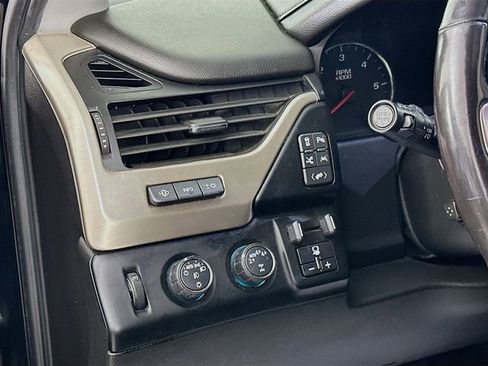 Used 2018 GMC Yukon Denali w/ Denali Ultimate Package image 10