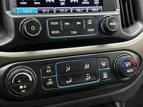 Used 2016 Chevrolet Colorado Z71 image 16