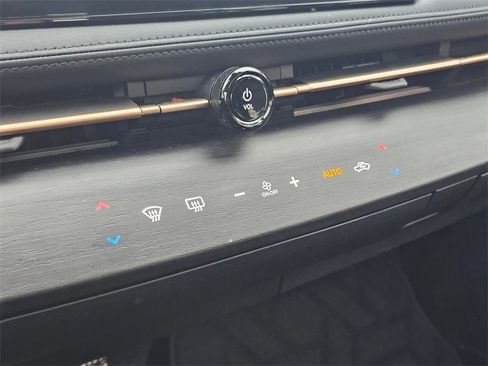 Certified 2023 Nissan Ariya EVOLVE+ image 25