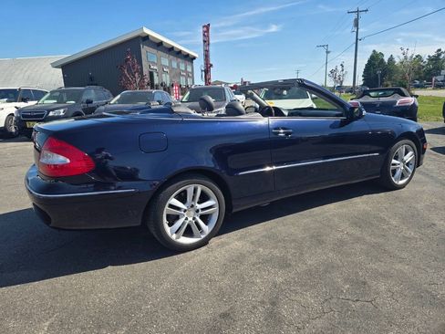 Used 2009 Mercedes-Benz CLK 350 Cabriolet image 9