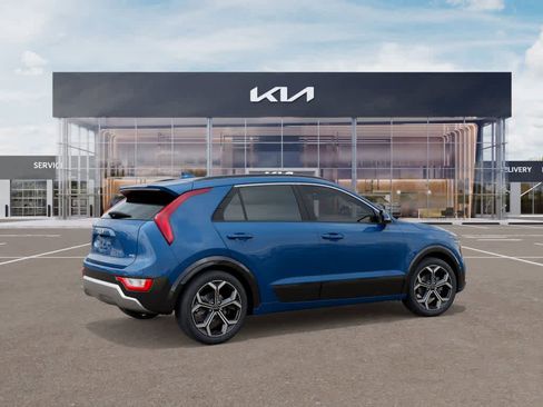 New 2025 Kia Niro EX image 6