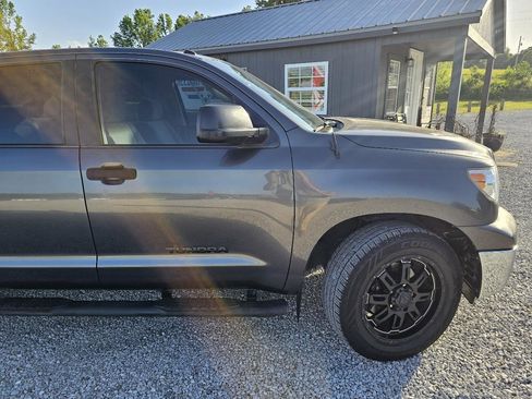 Used 2013 Toyota Tundra 2WD CrewMax w/ Tow Pkg image 12