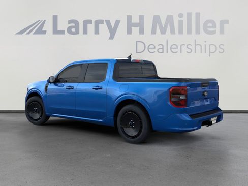 New 2025 Ford Maverick Lobo image 4