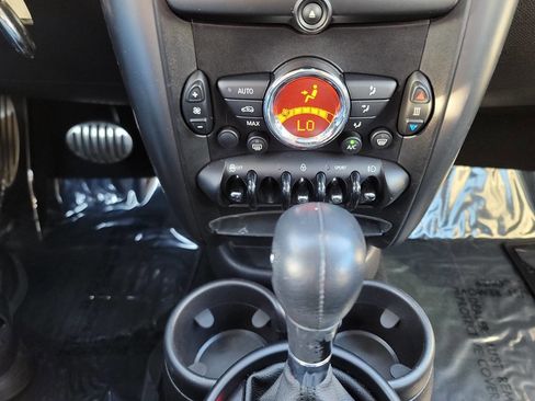 Used 2014 MINI Cooper Countryman S image 19