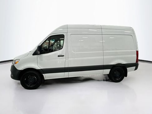 Used 2026 Mercedes-Benz Sprinter 2500 image 5