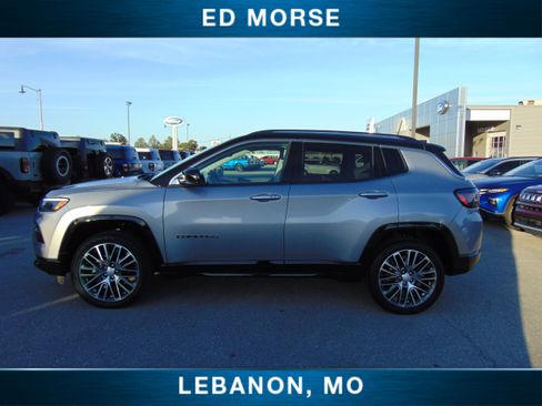 Used 2022 Jeep Compass Limited w/ Elite Group image 2
