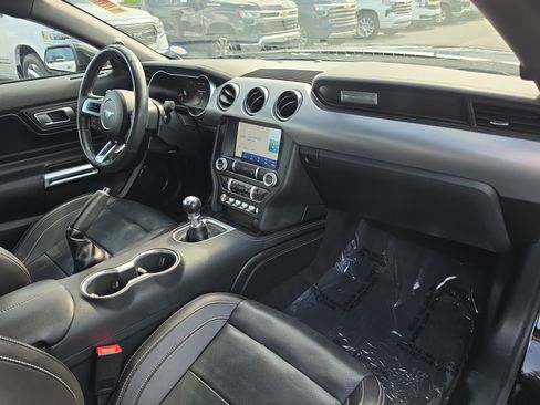 Used 2023 Ford Mustang GT Premium w/ Equipment Group 401A RWD image 9