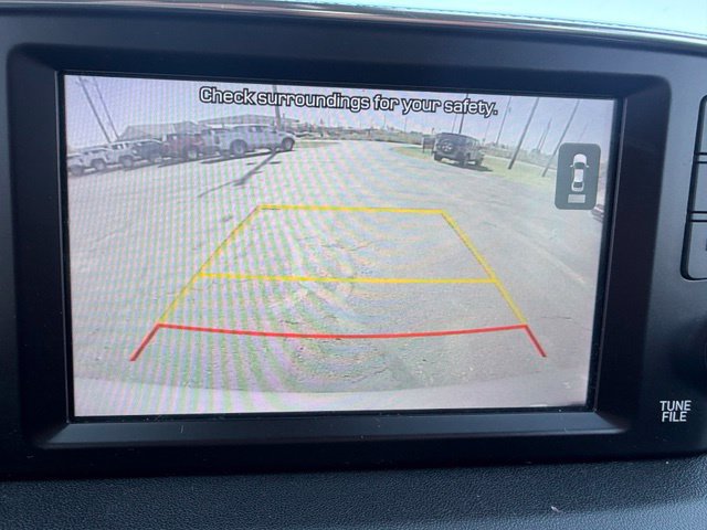 Used 2019 Hyundai Santa Fe SE AWD/4WD image 17