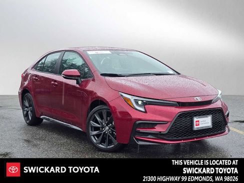 Used 2025 Toyota Corolla SE image 1