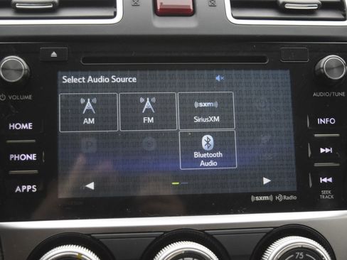 Used 2016 Subaru Crosstrek 2.0i Limited w/ Popular Package #2 image 12