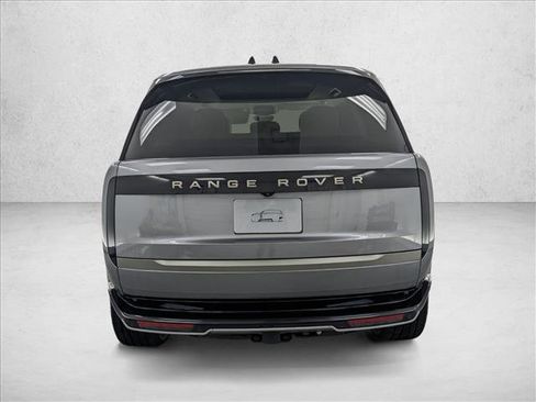 New 2025 Land Rover Range Rover SE image 10