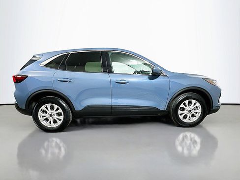 Used 2023 Ford Escape Active w/ Tech Pack #2 image 8