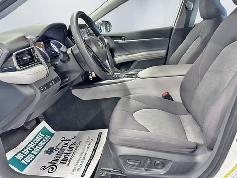 Used 2023 Toyota Camry LE AWD/4WD image 14