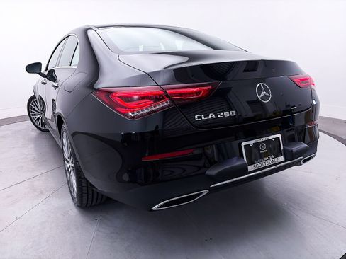 Used 2023 Mercedes-Benz CLA 250 w/ Premium Package image 5