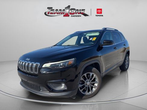 Used 2019 Jeep Cherokee Latitude Plus image 5