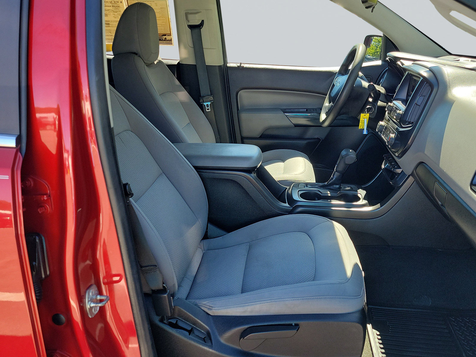 Used 2016 Chevrolet Colorado W/T w/ WT Convenience Package RWD image 35