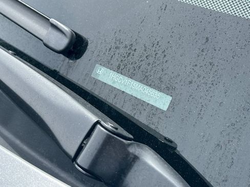 Used 2021 Honda Accord LX image 3