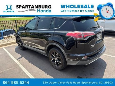 Used 2016 Toyota RAV4 SE FWD image 4
