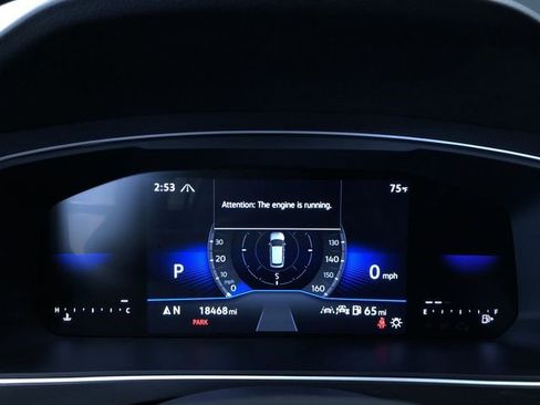 Used 2024 Volkswagen Tiguan S image 30