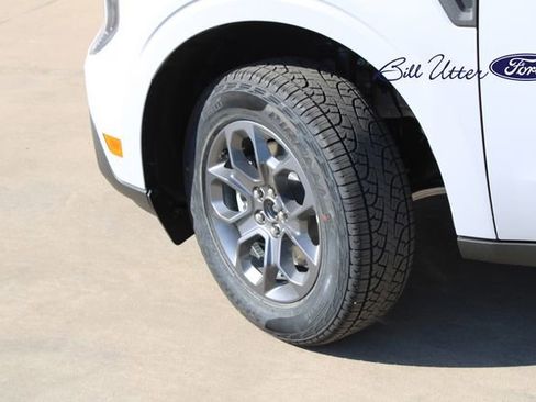 New 2025 Ford Maverick XLT w/ XLT Luxury Package image 5