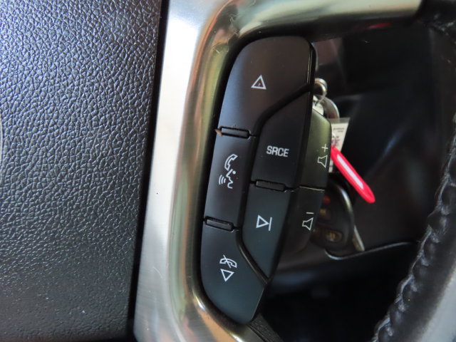 Used 2018 Chevrolet Express 2500 w/ Driver Convenience Package RWD image 20
