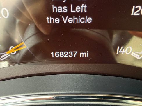Used 2019 Jeep Grand Cherokee Limited AWD/4WD image 13