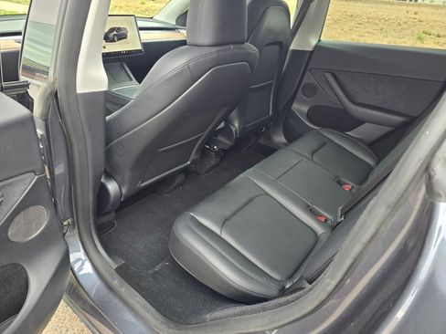 Used 2023 Tesla Model Y Long Range AWD/4WD image 14