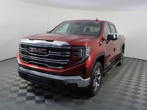 New 2026 GMC Sierra 1500 SLT image 24