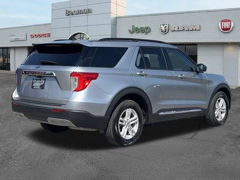 Used 2023 Ford Explorer XLT w/ Equipment Group 202A AWD/4WD image 7