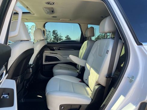 Used 2024 Kia Telluride S w/ S Sunroof Package image 23