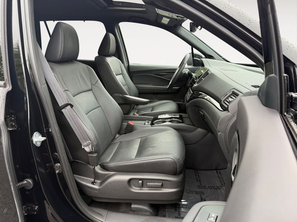 Used 2023 Honda Passport Elite image 24