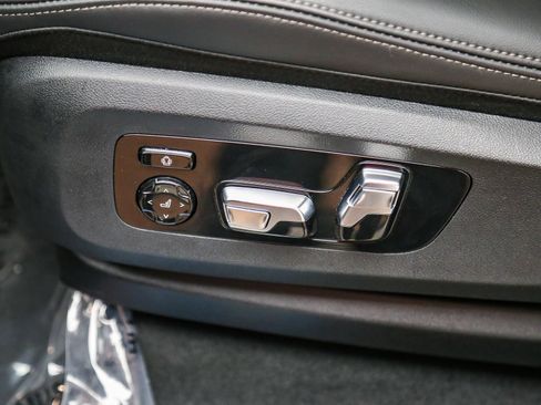Used 2026 BMW X5 sDrive40i RWD image 22