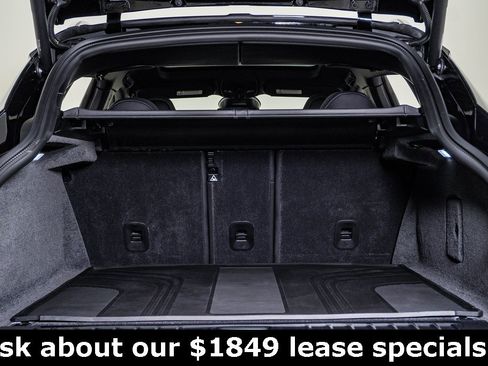 Used 2025 Aston Martin DBX 707 image 32