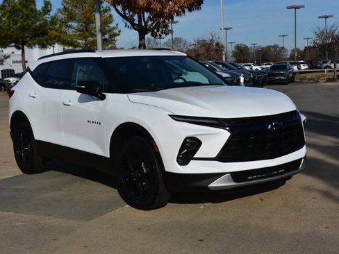 New 2026 Chevrolet Blazer LT w/ Midnight/Sport Edition image 3