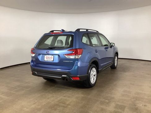 Used 2021 Subaru Forester AWD/4WD image 5