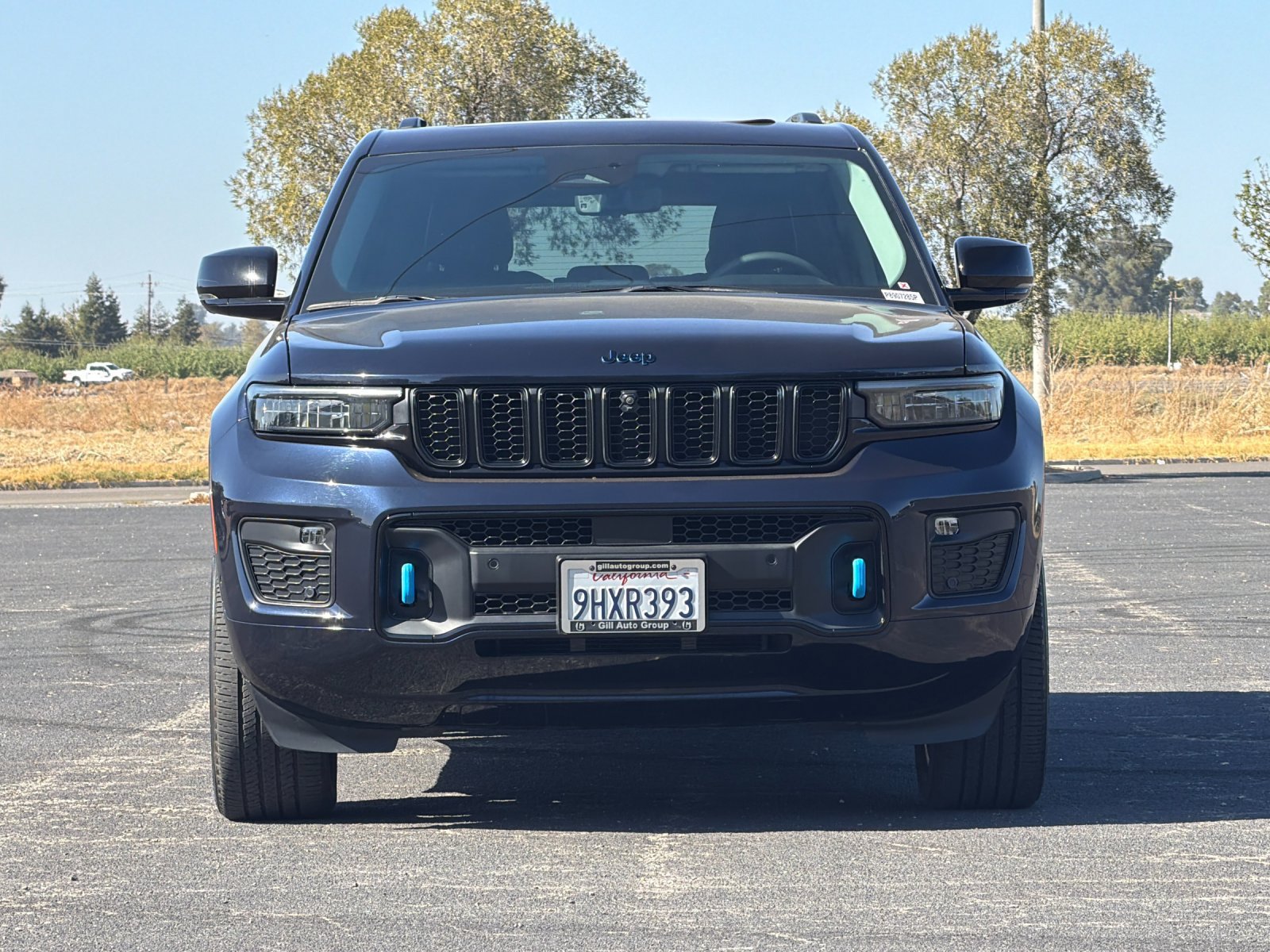 Used 2023 Jeep Grand Cherokee 30th Anniversary AWD/4WD image 9