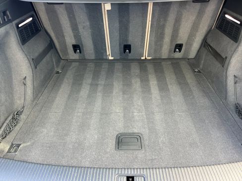 Used 2018 Audi Q5 2.0T Premium Plus w/ Premium Plus Package image 14